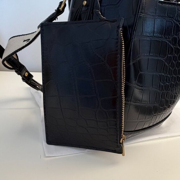 Zara Bucket Bag - Picture 9 of 13